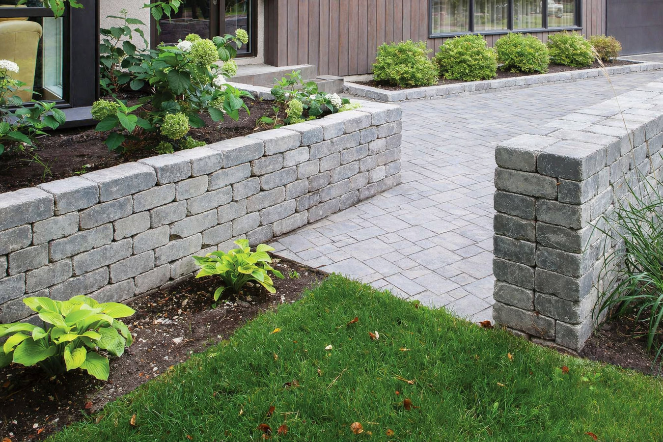 Expert Concrete Retaining Walls Gardena CA | Gardena Concrete Company